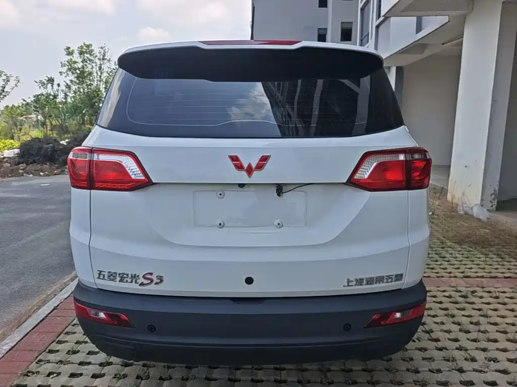 Wuling Hongguang S3 2020 — фото 6