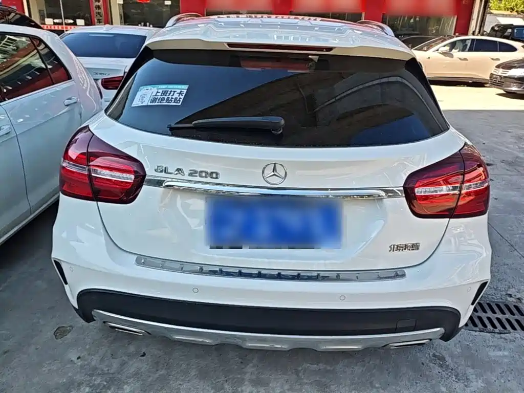 Mercedes-Benz GLA 2019