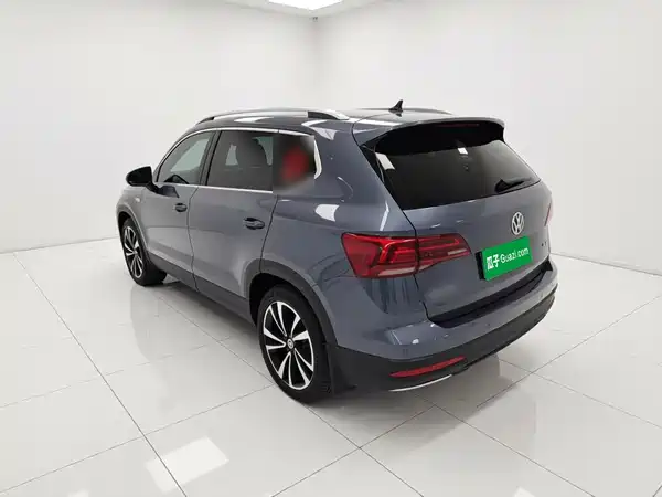 Volkswagen Tharu 2020