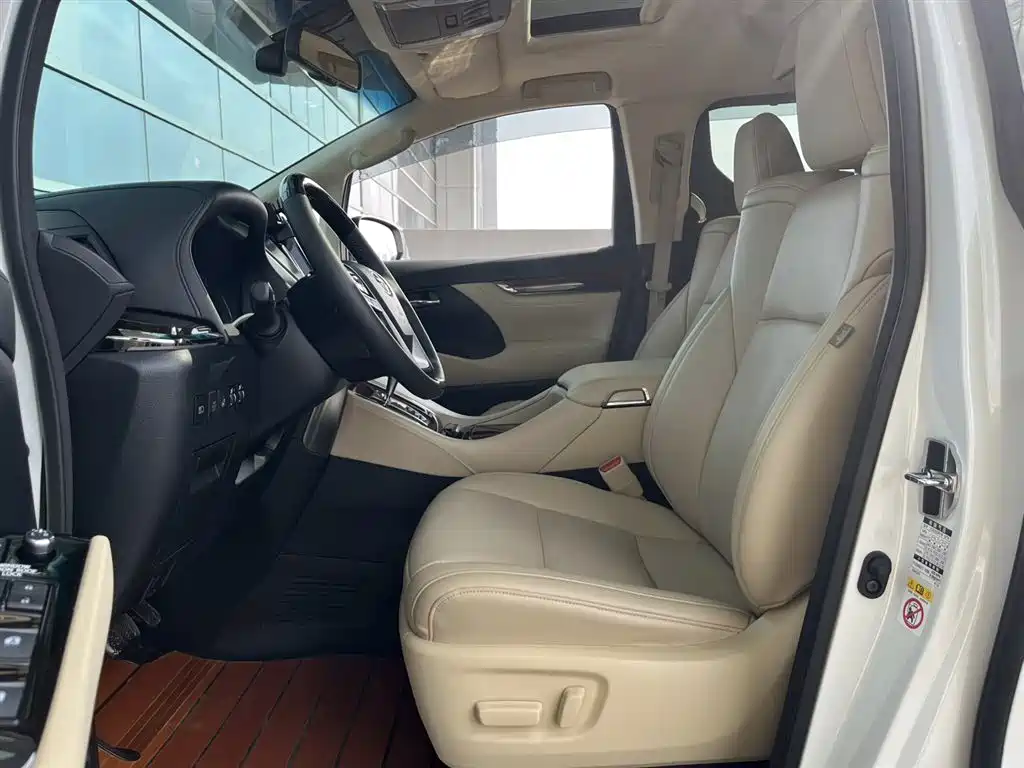 Toyota Alphard 2016 — фото 14