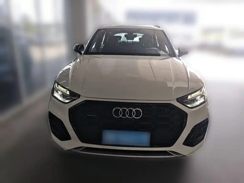 Audi Q5L 2025