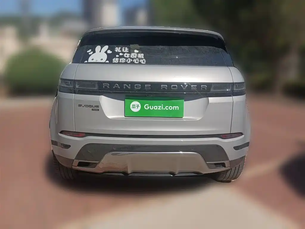 Land Rover Evoque 2023 — фото 4
