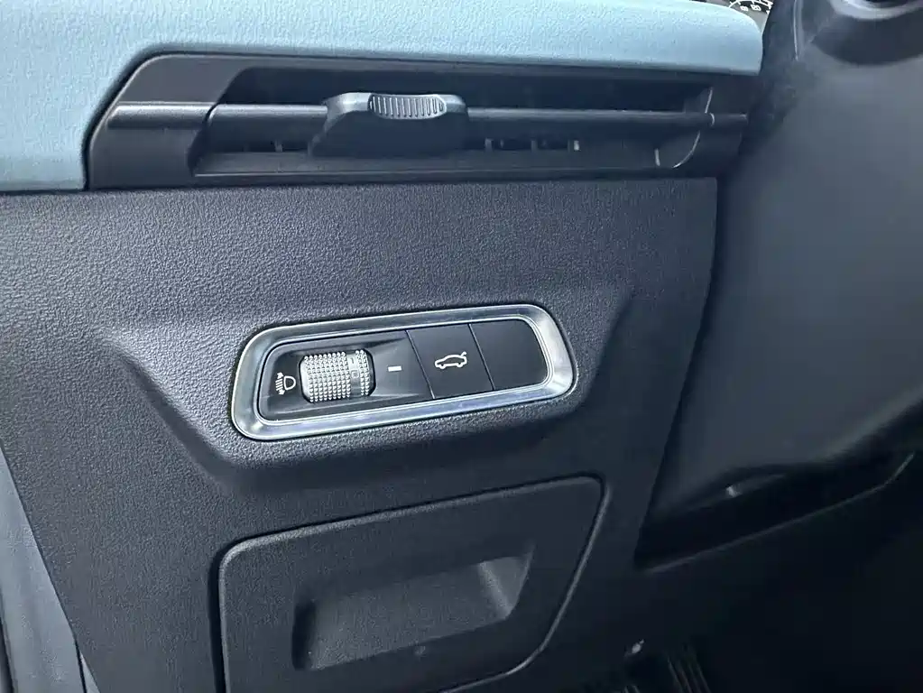 Geely Emgrand S 2022 — фото 13