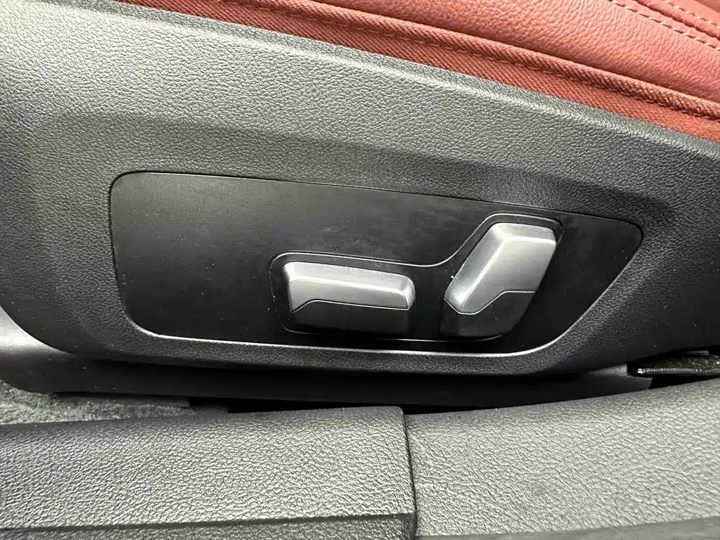 BMW 3 Series 2022 — фото 11