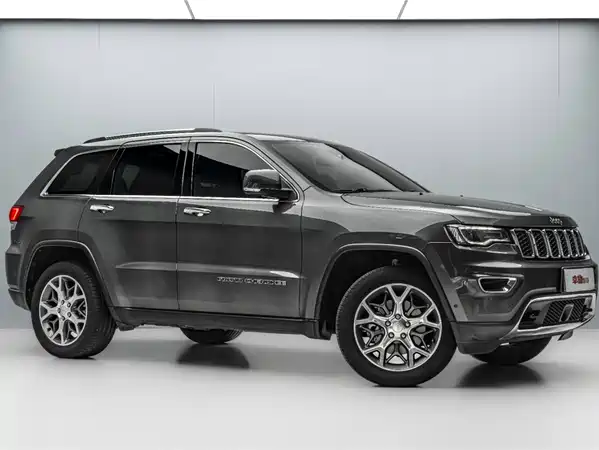 Jeep Grand Cherokee 2023