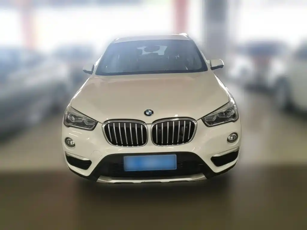 BMW X1 2018 — фото 5