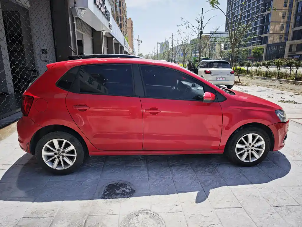 Volkswagen Polo 2014