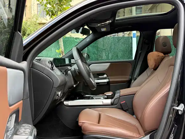 Mercedes-Benz GLB 2022