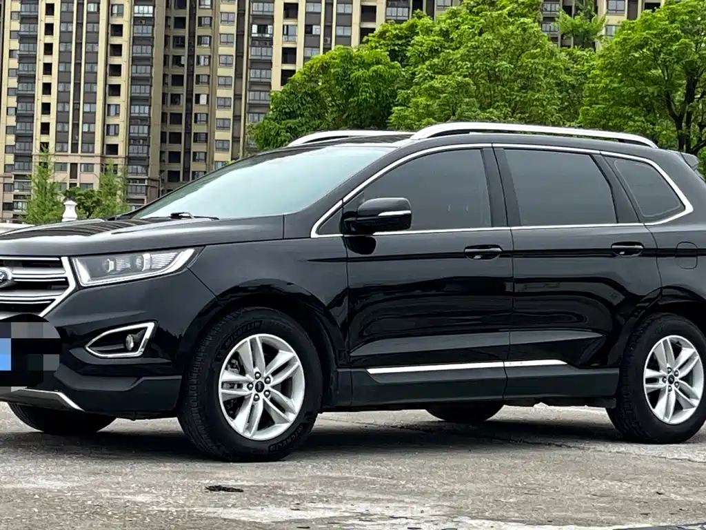 Ford Edge 2018 — фото 1