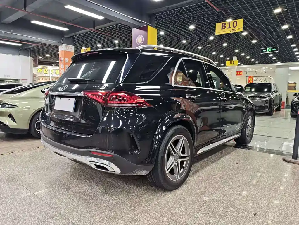 Mercedes-Benz GLE 2023 — фото 12