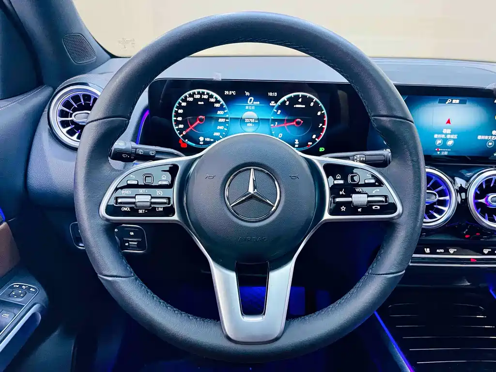 Mercedes-Benz GLB 2023 — фото 11