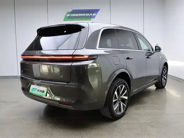 Li Auto L8 2023