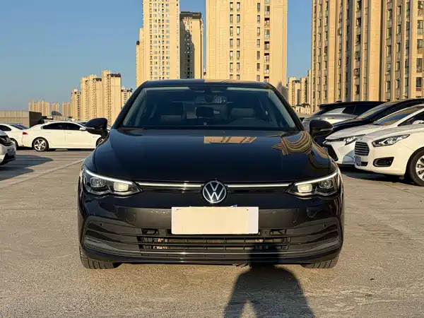 Volkswagen Golf 2022
