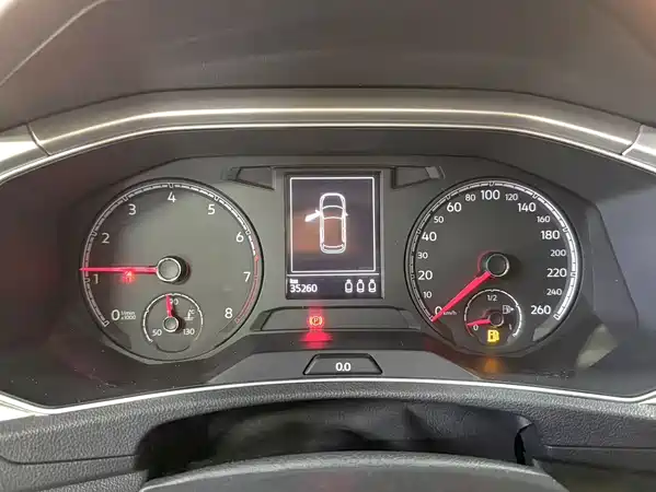 Volkswagen T-Roc 2023