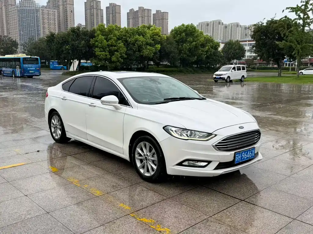 Ford Mondeo 2018 — фото 3