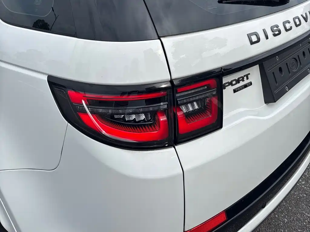Land Rover Discovery Sport 2021 — фото 8