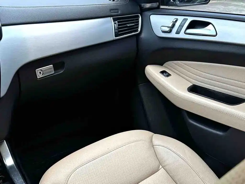 Mercedes-Benz GLE Coupe 2018 — фото 9