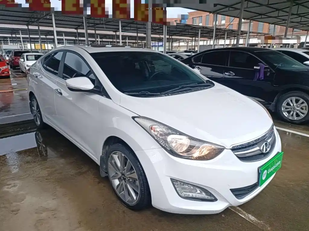 Hyundai Elantra 2016