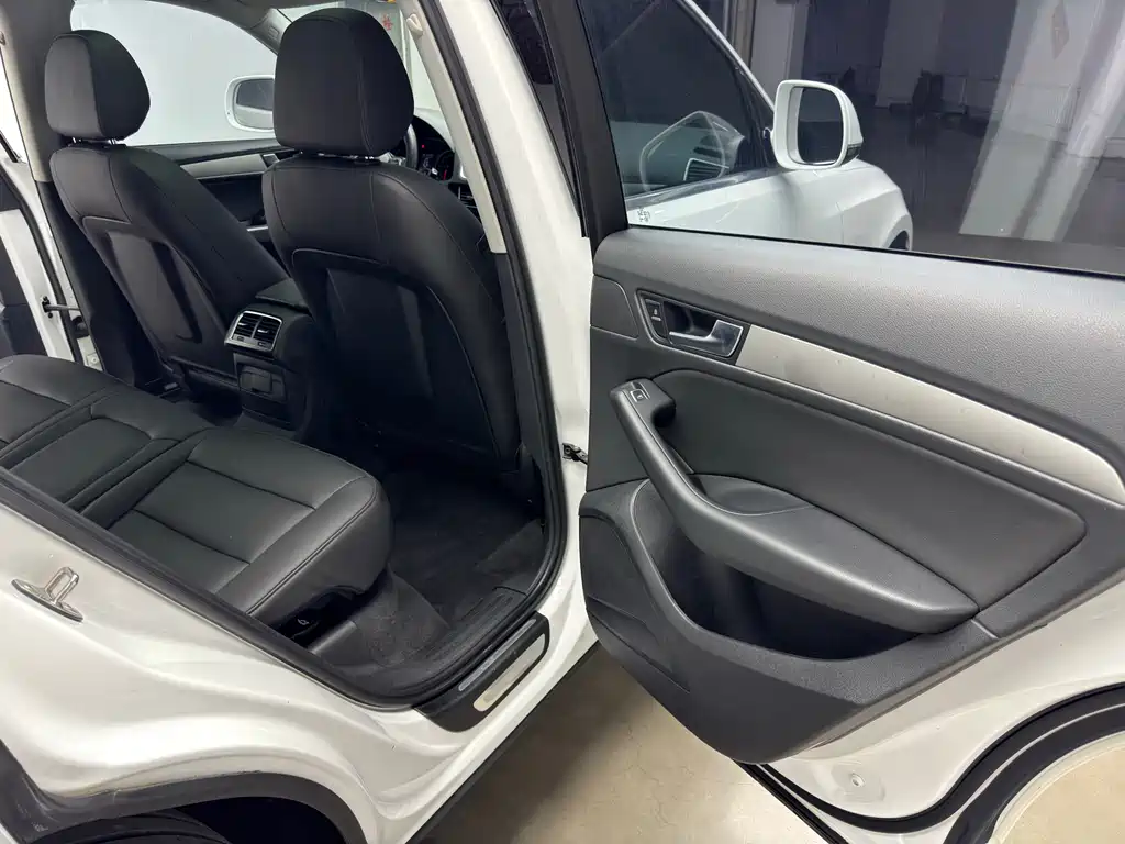 Audi Q5 2017 — фото 13