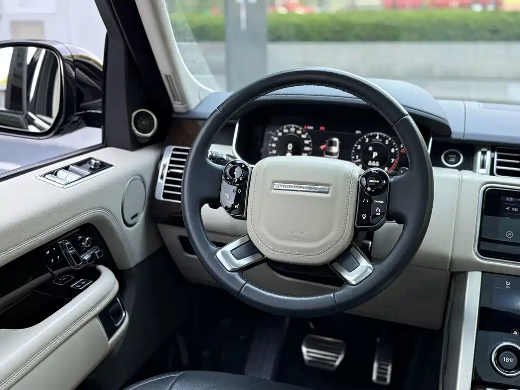 Land Rover Range Rover 2021 — фото 12
