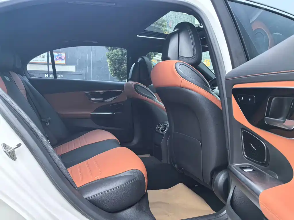 Mercedes-Benz C-Class 2022