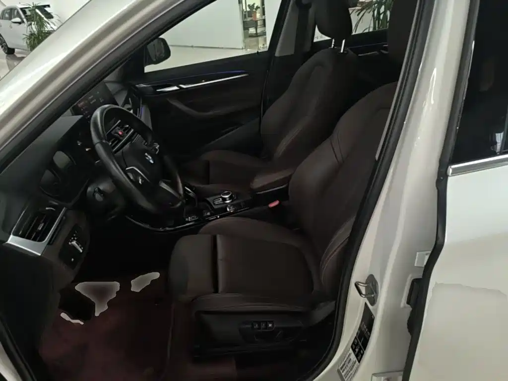 BMW X1 2020 — фото 15