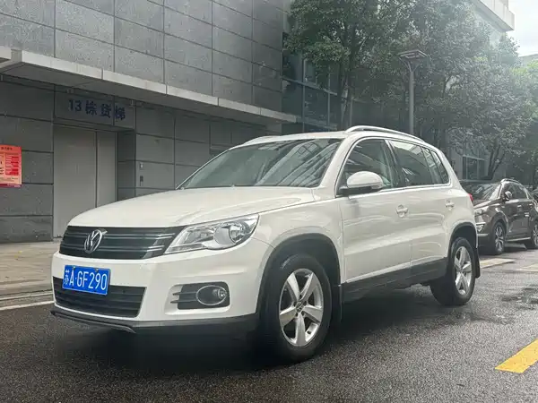 Volkswagen Tiguan 2012