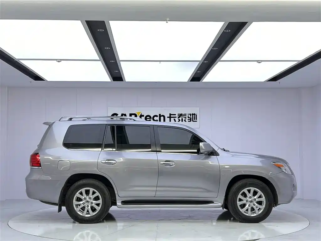 Lexus LX 2008 — фото 4