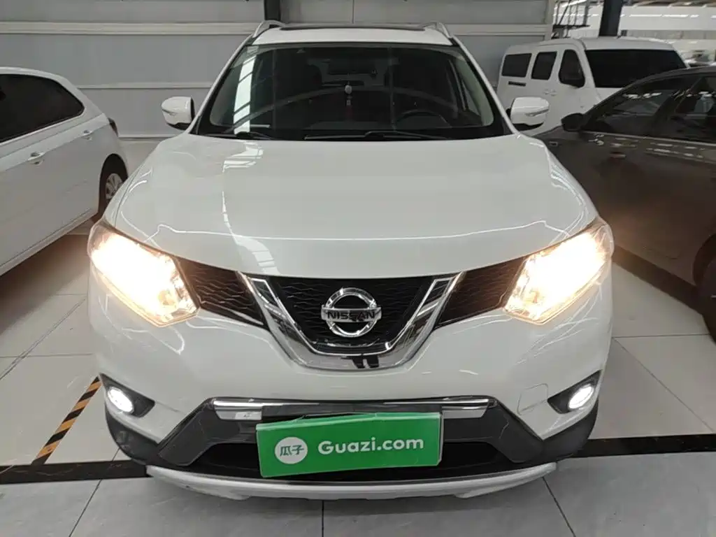 Nissan X-Trail 2015 — фото 3