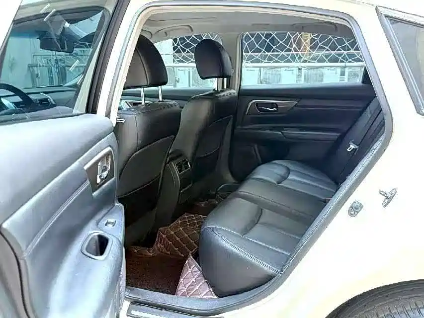 Nissan Teana 2013