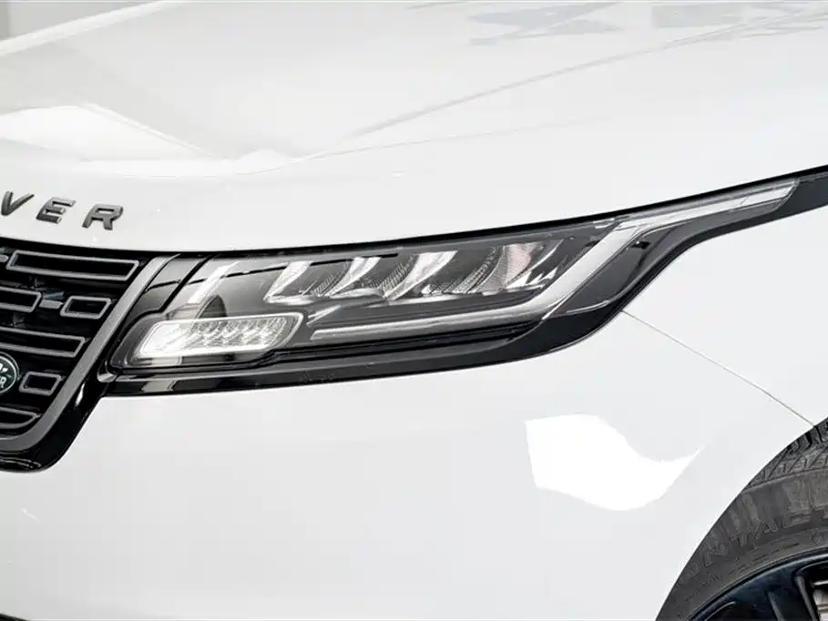 Land Rover Velar 2024 — фото 4