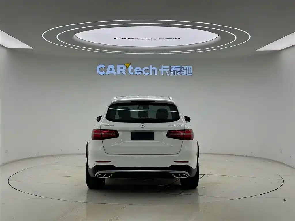 Mercedes-Benz GLC AMG 2018 — фото 6