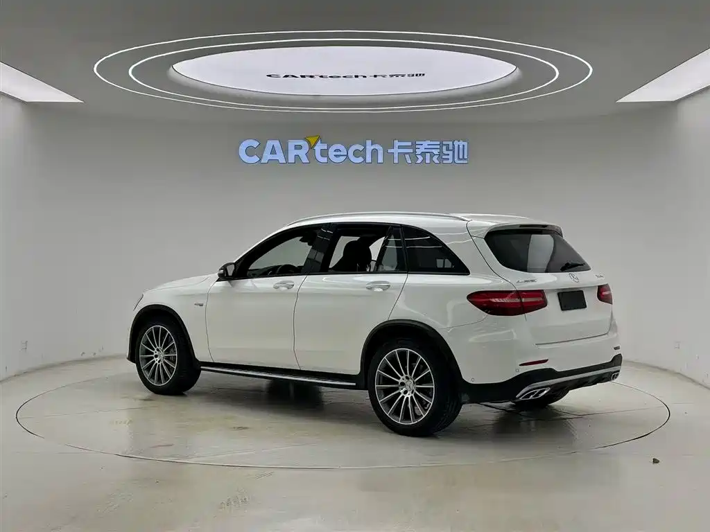 Mercedes-Benz GLC AMG 2018 — фото 7