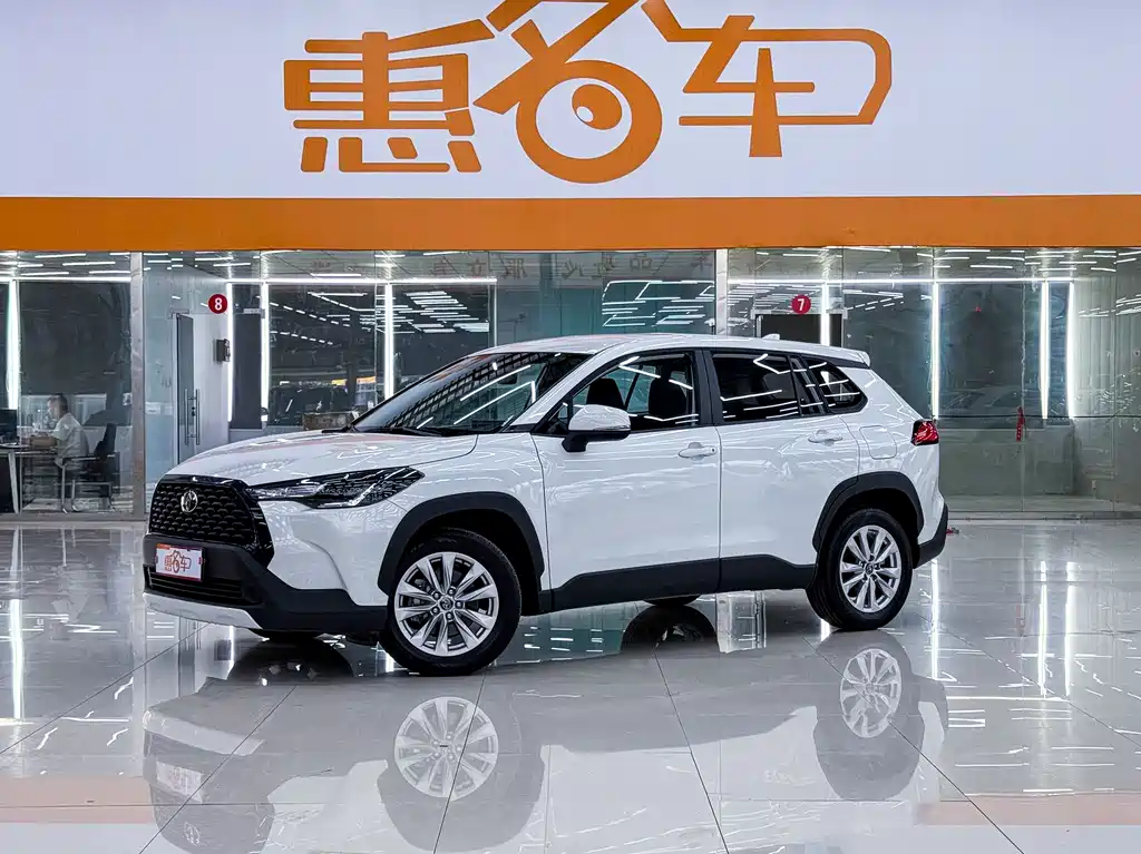 Toyota Corolla Cross 2025