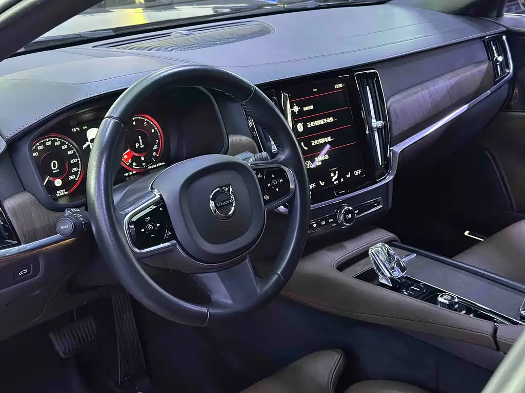 Volvo S90 2021 — фото 6