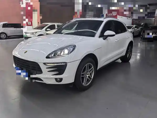Porsche Macan 2016