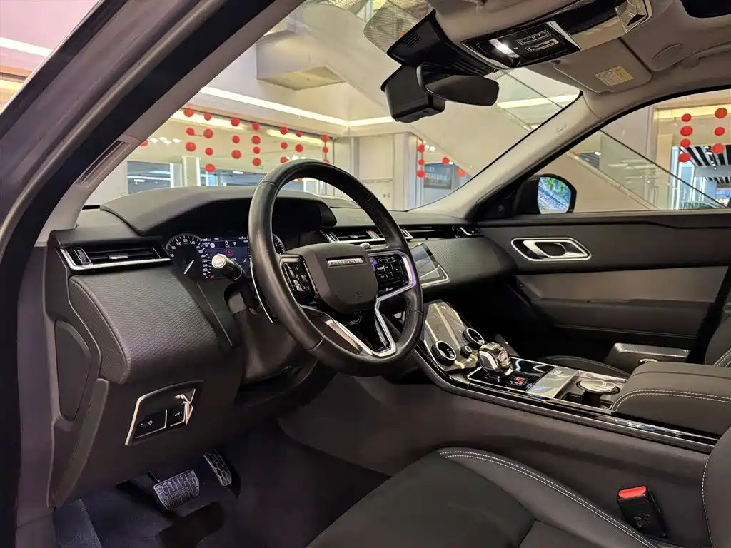 Land Rover Velar 2021 — фото 16