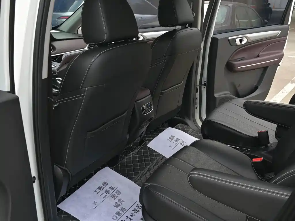 GAC Motor Trumpchi M6 2023 — фото 22