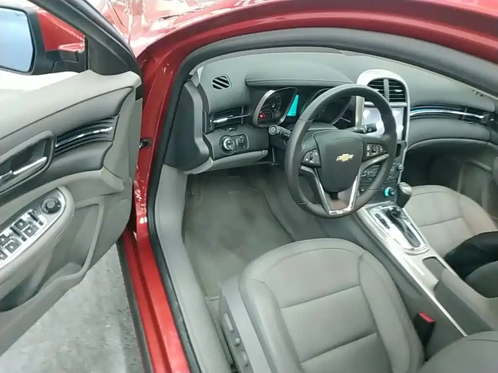 Chevrolet Malibu 2015 — фото 16
