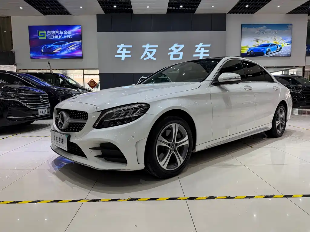 Mercedes-Benz C-Class 2019 — фото 2