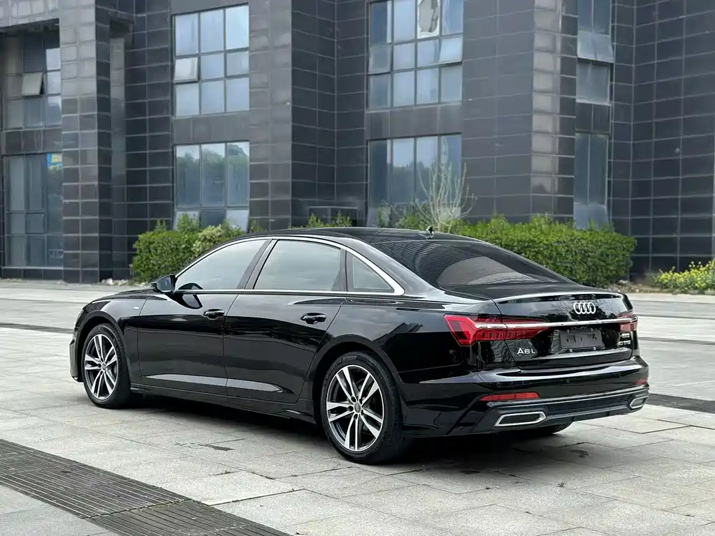 Audi A6L 2019 — фото 10