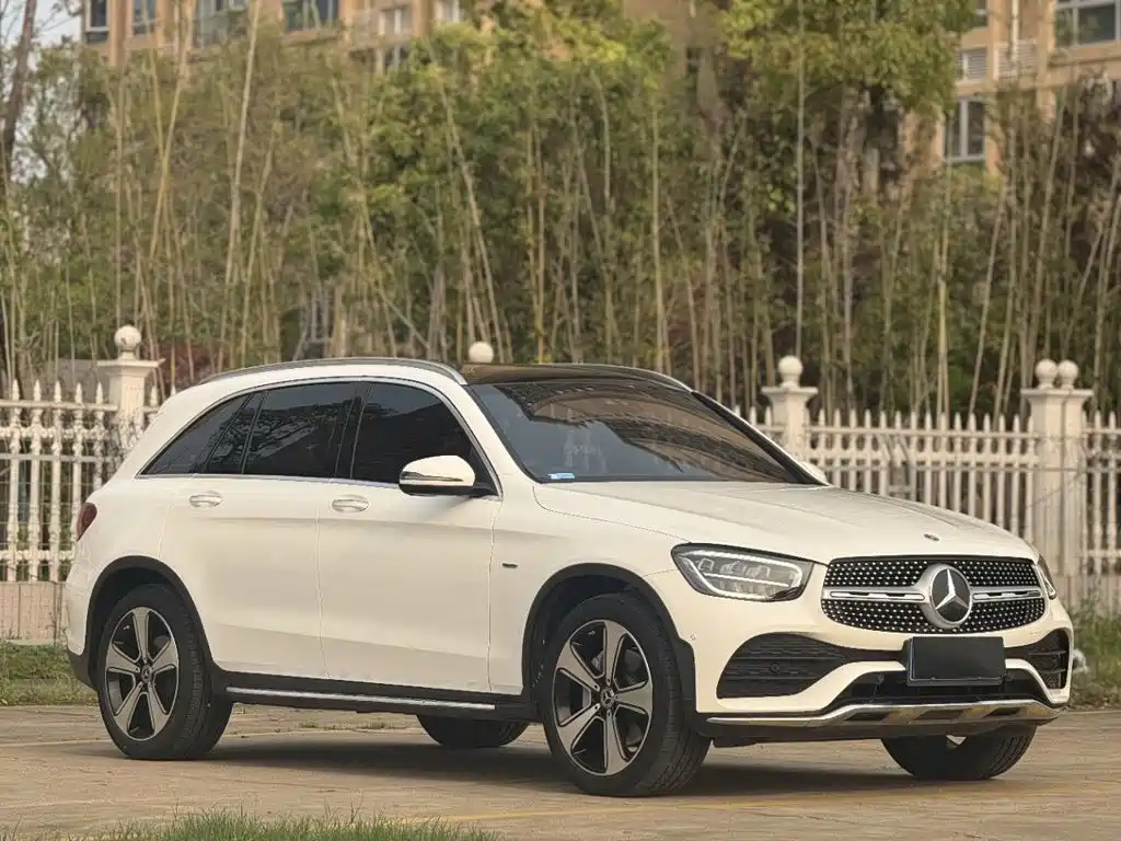 Mercedes-Benz GLC 2022