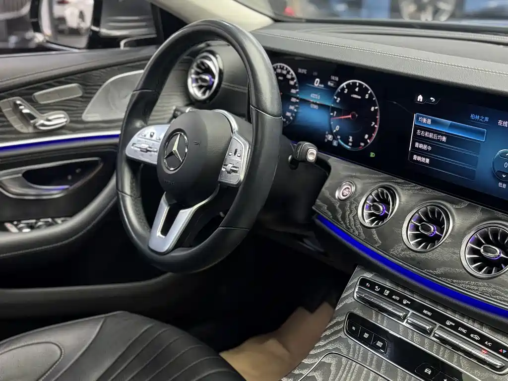 Mercedes-Benz CLS 2021 — фото 9
