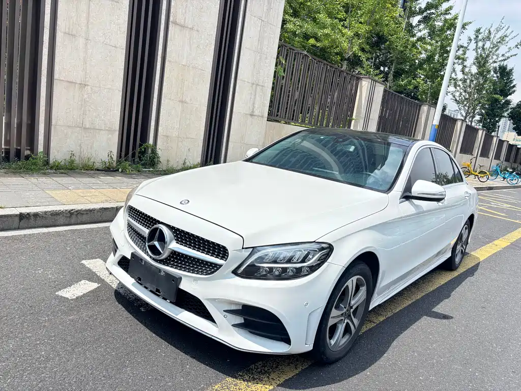 Mercedes-Benz C-Class 2019 — фото 2
