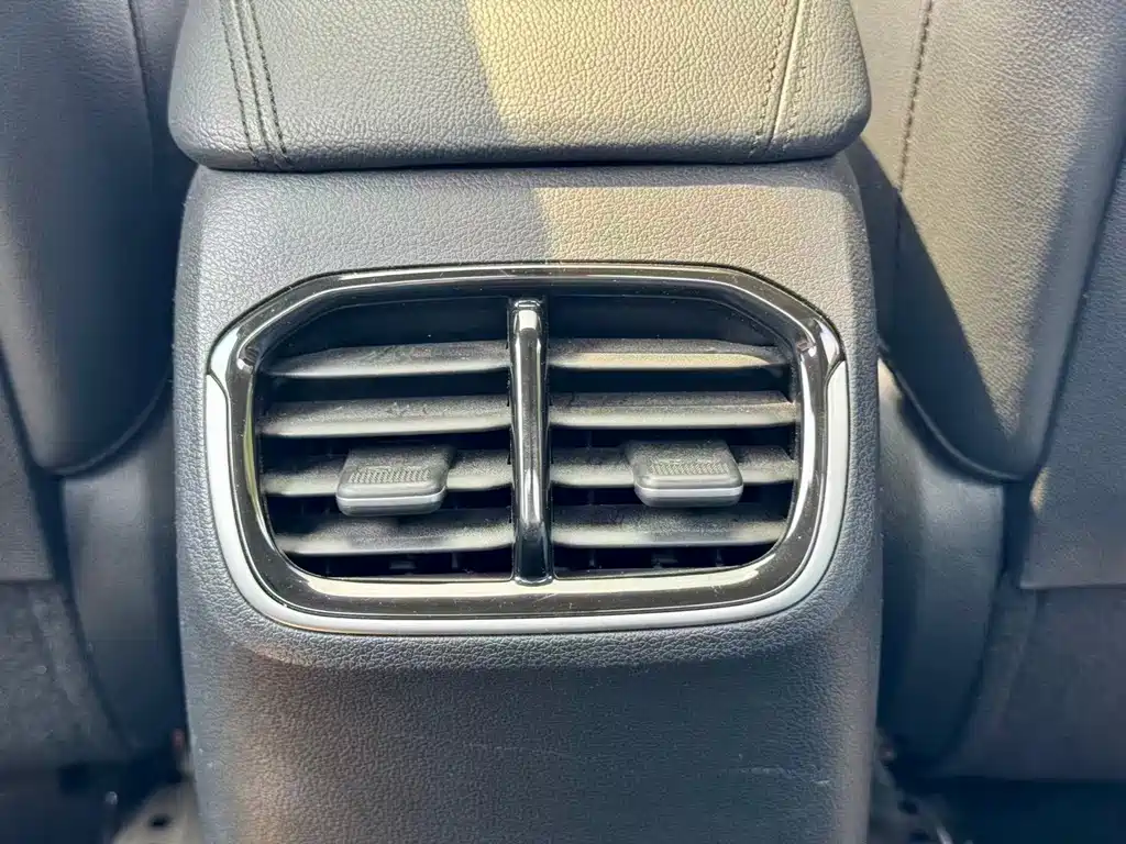 Hyundai Festa 2019 — фото 11