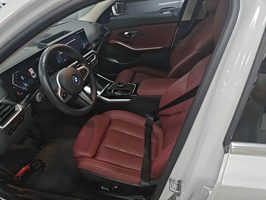 BMW i3 2024 — фото 15