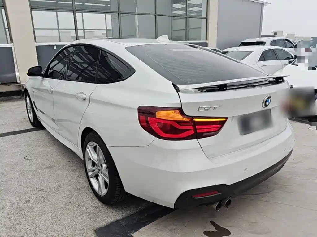 BMW 3 Series GT 2020 — фото 5