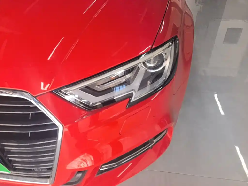Audi A3 2018 — фото 24