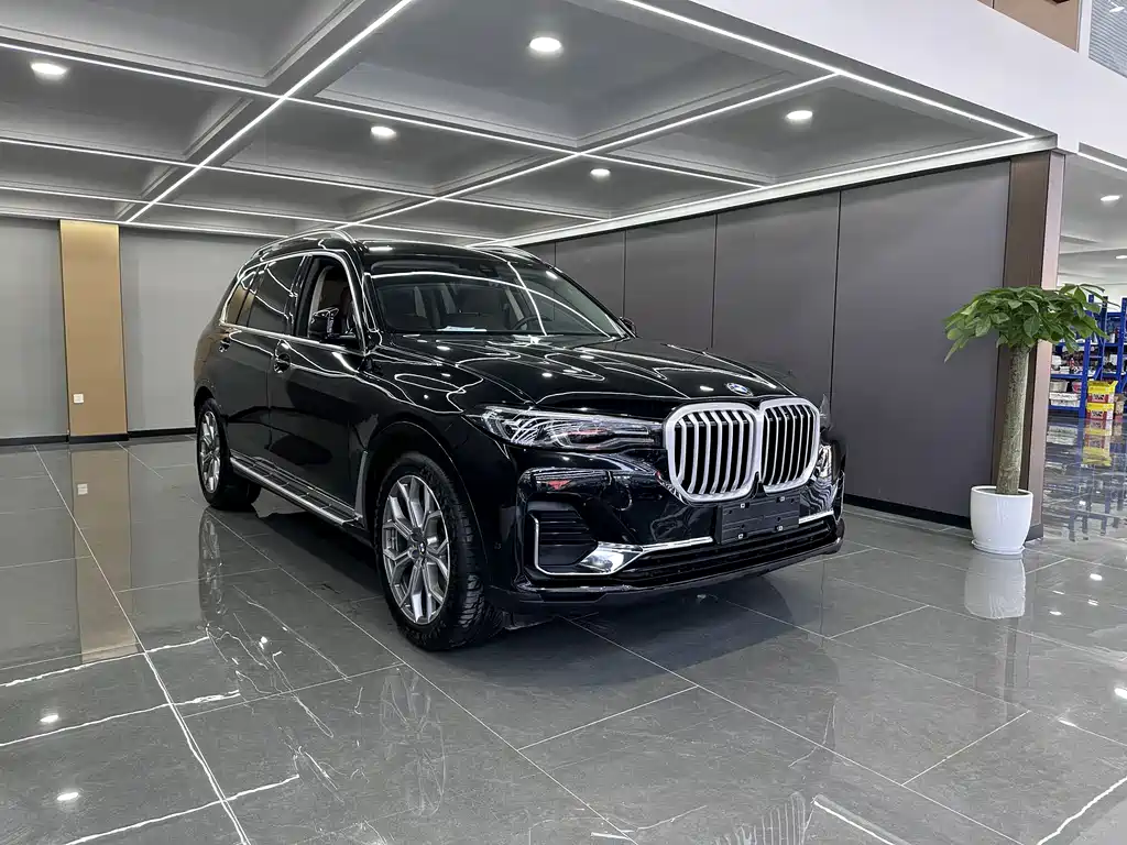 BMW X7 2021 — фото 3