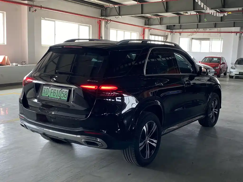 Mercedes-Benz GLE New Energy 2024 — фото 4